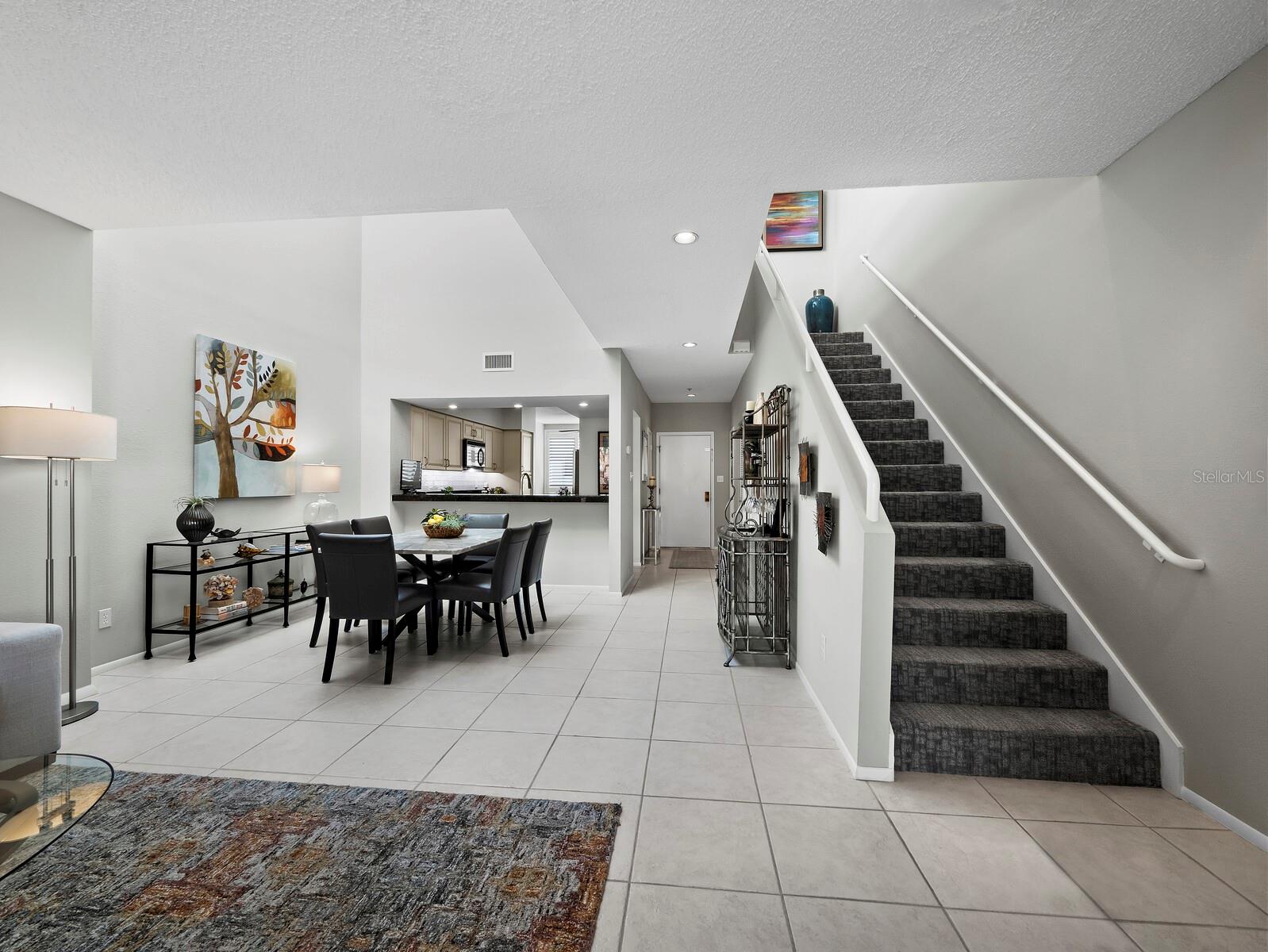 1922 HARBOURSIDE DR #1102, LONGBOAT KEY, FL, 34228