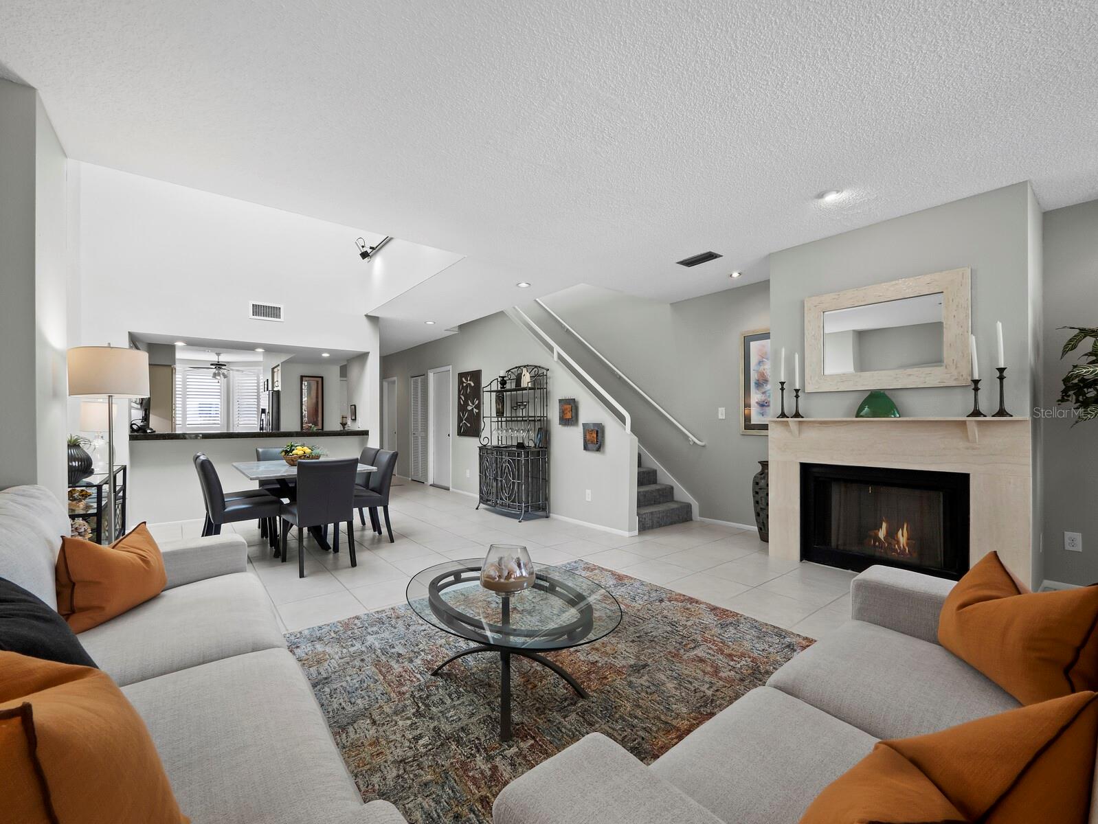 1922 HARBOURSIDE DR #1102, LONGBOAT KEY, FL, 34228