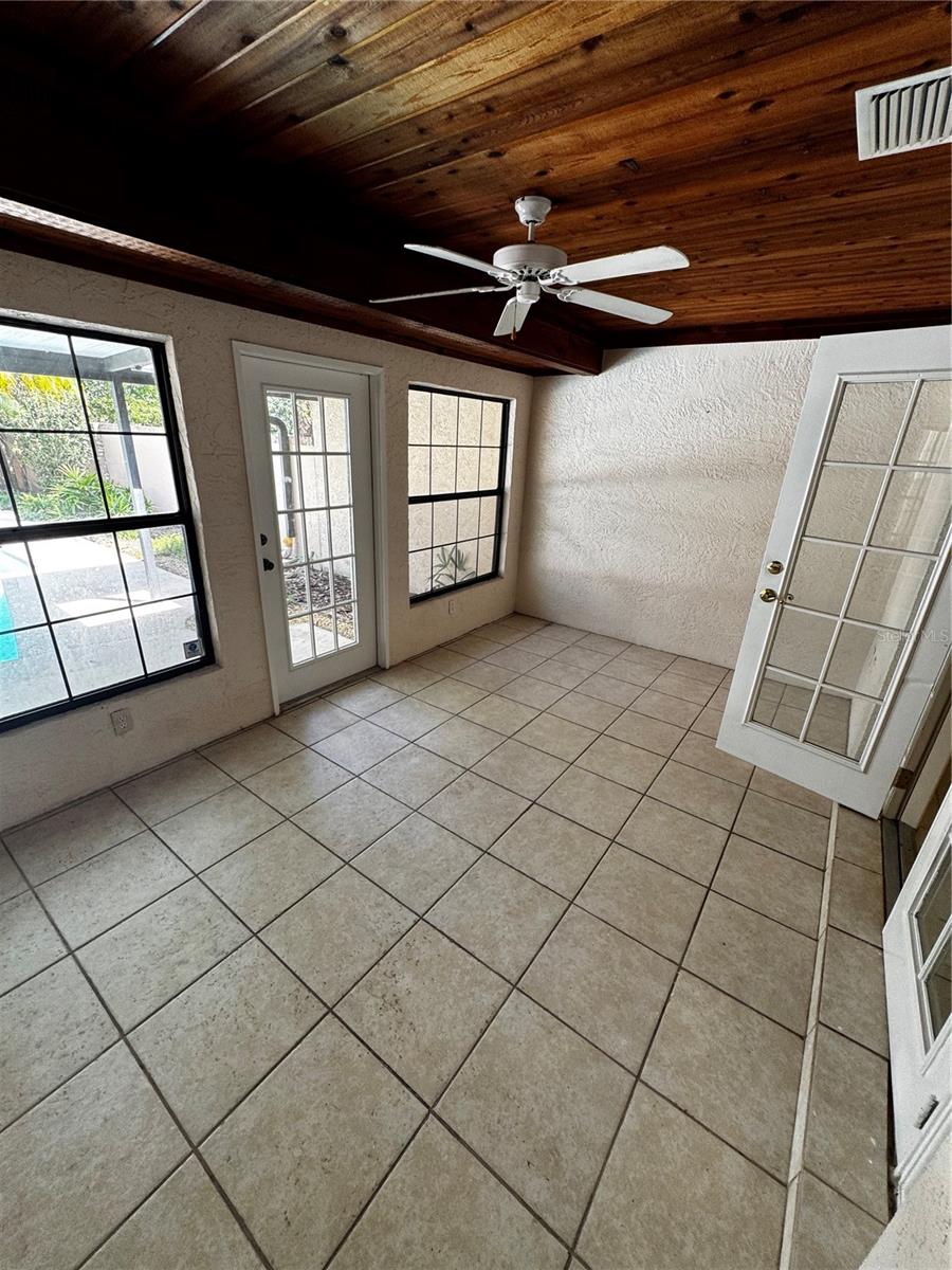 1951 ARBOR WAY, MOUNT DORA, FL, 32757