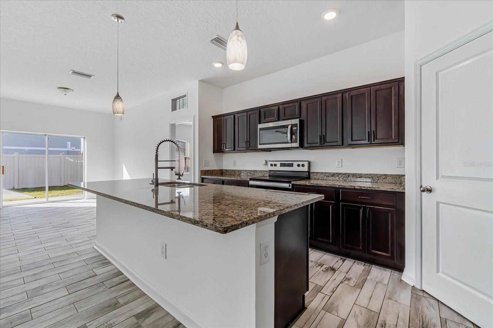 3973 SPRUCE CREEK DR, LAKELAND, FL, 33811