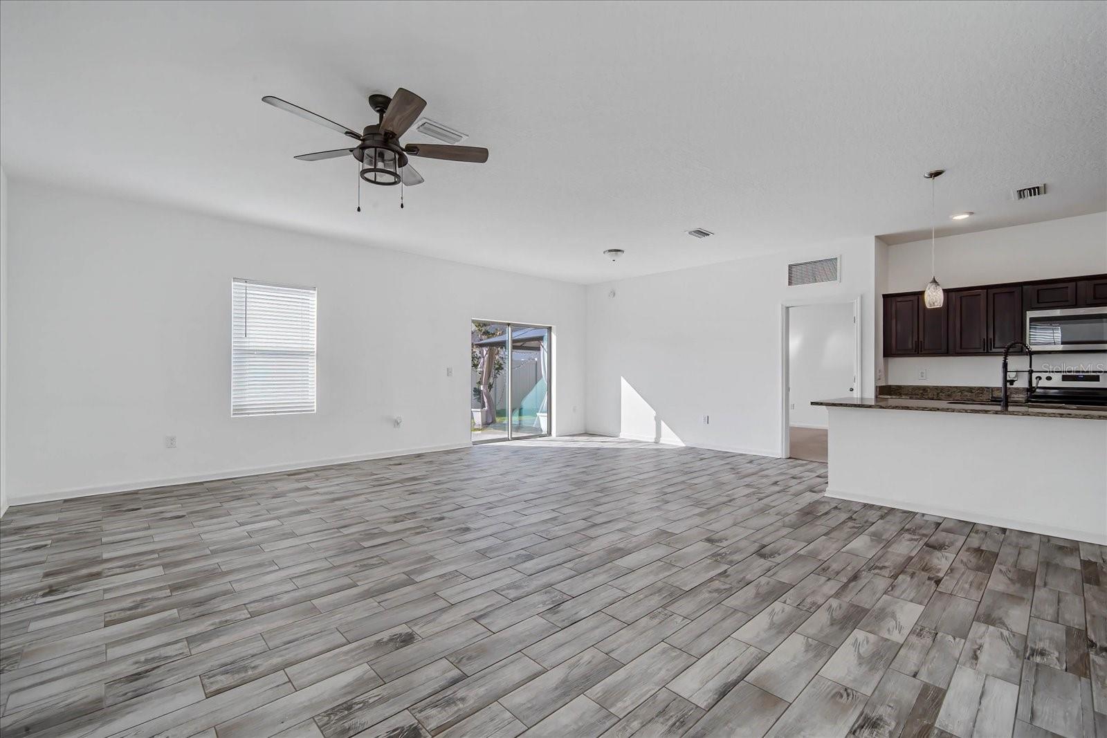 3973 SPRUCE CREEK DR, LAKELAND, FL, 33811