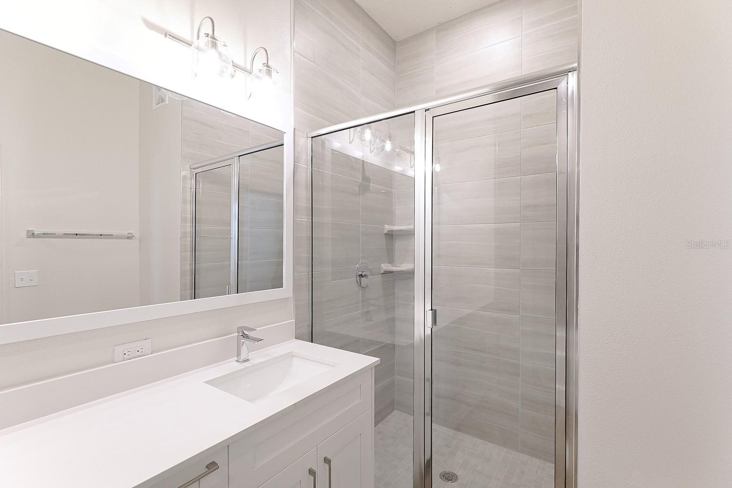 1420 LAKEFRONT DR #TH-203, SARASOTA, FL, 34240