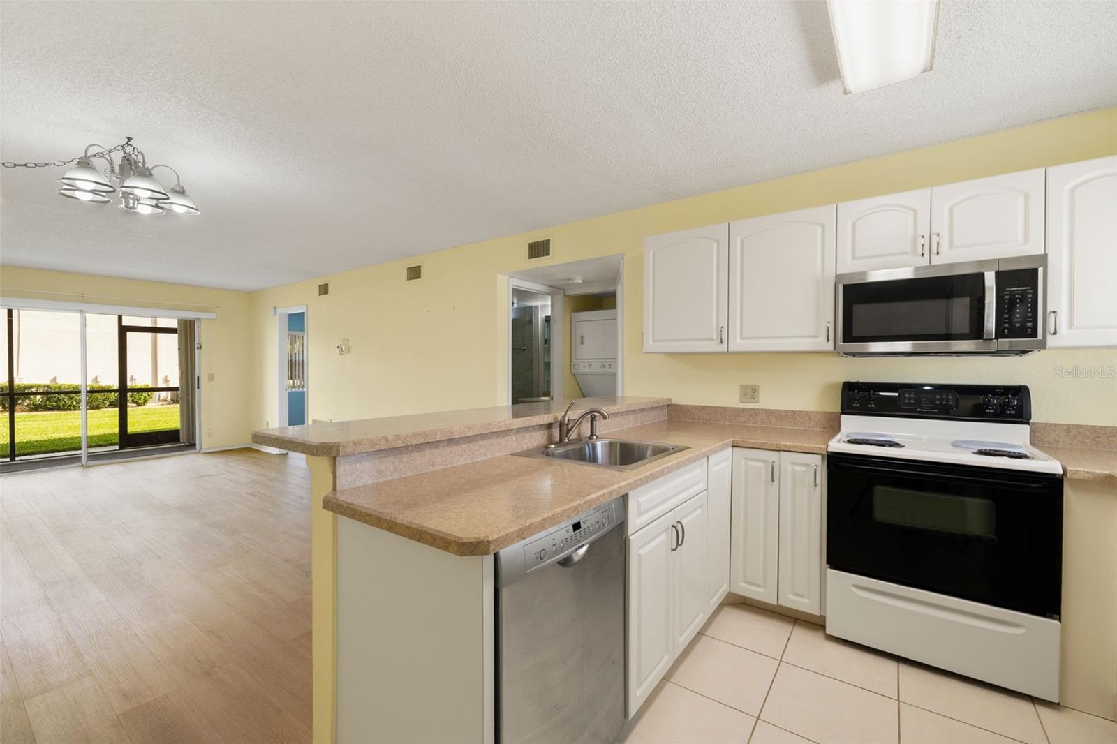 25100 SANDHILL BLVD #102, PUNTA GORDA, FL, 33983