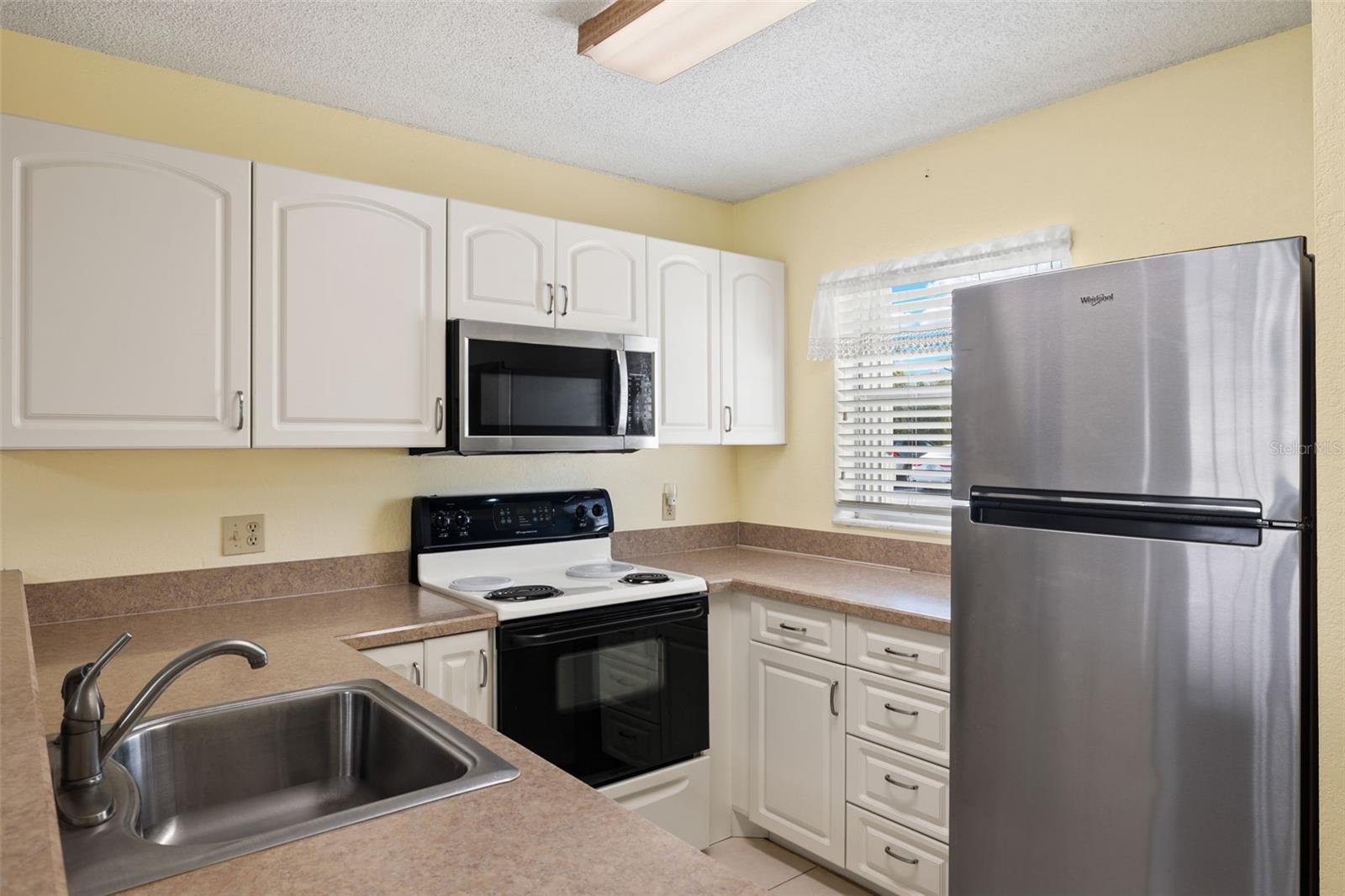 25100 SANDHILL BLVD #102, PUNTA GORDA, FL, 33983