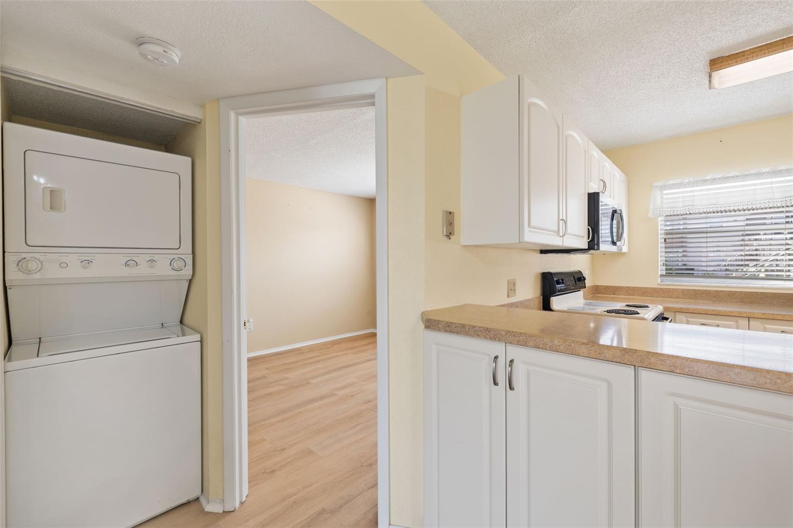 25100 SANDHILL BLVD #102, PUNTA GORDA, FL, 33983