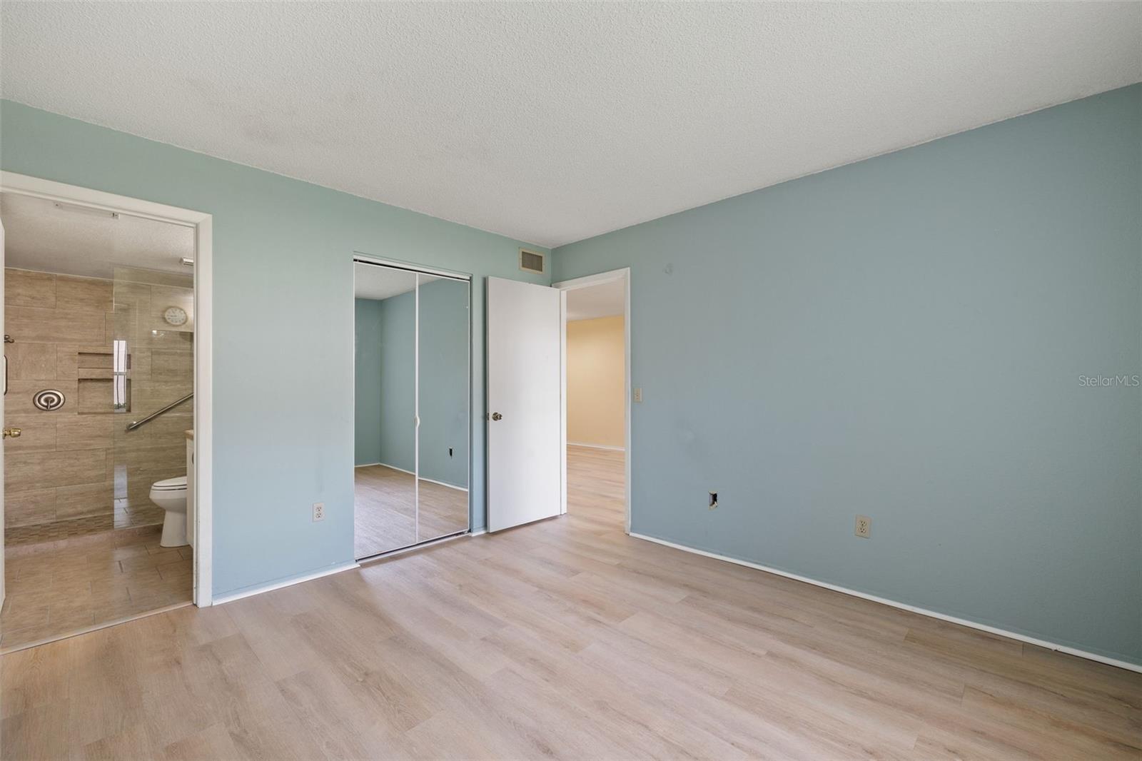 25100 SANDHILL BLVD #102, PUNTA GORDA, FL, 33983