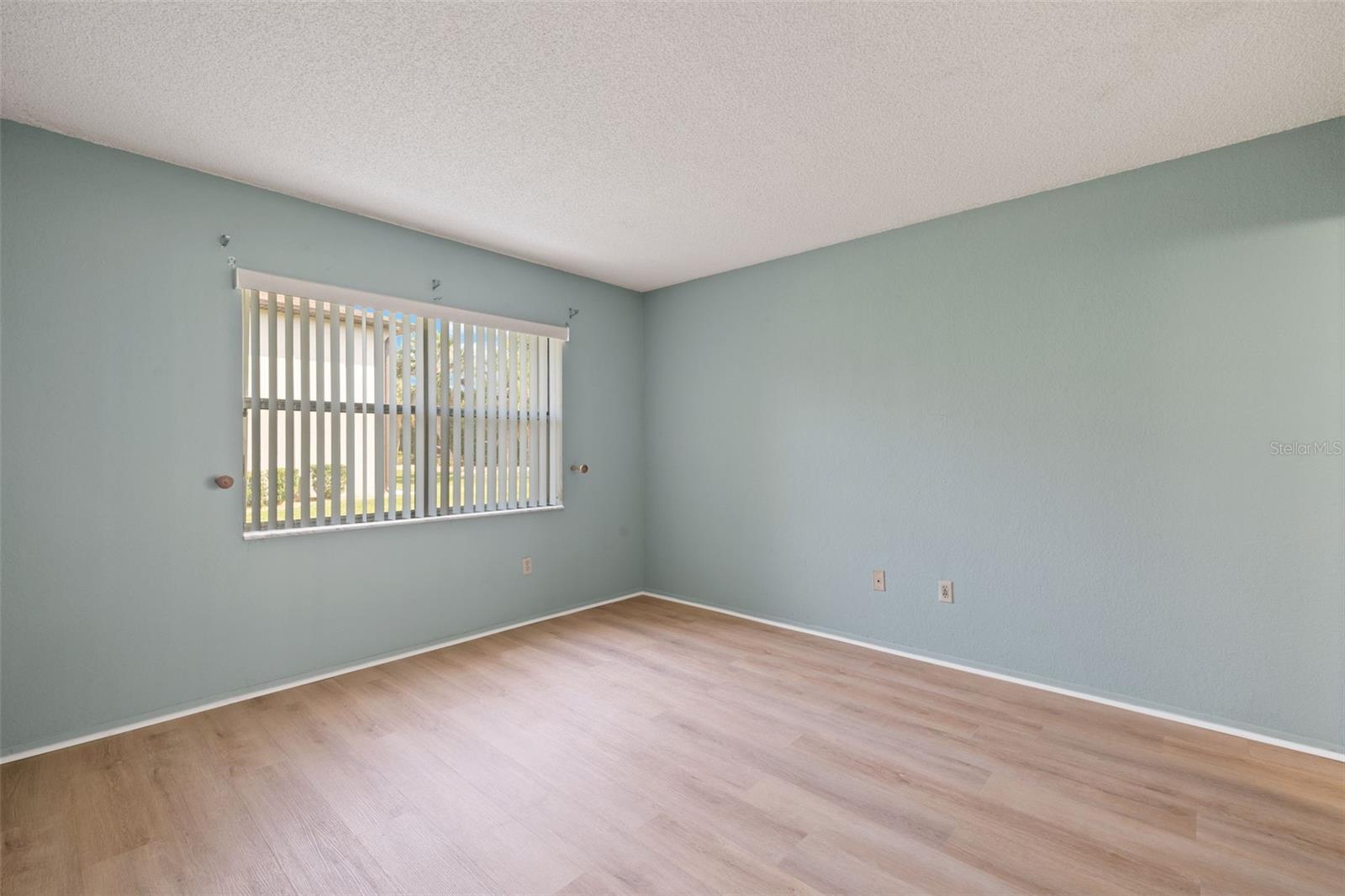25100 SANDHILL BLVD #102, PUNTA GORDA, FL, 33983