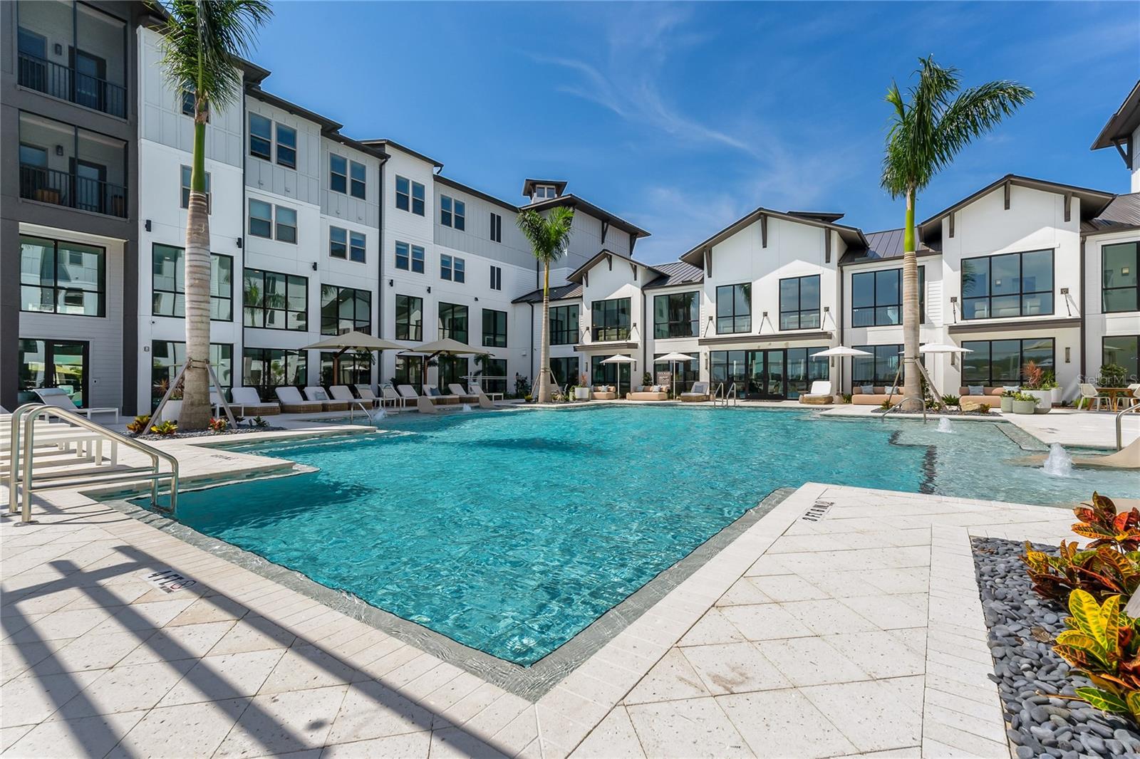 1420 LAKEFRONT DR #6111, SARASOTA, FL, 34240