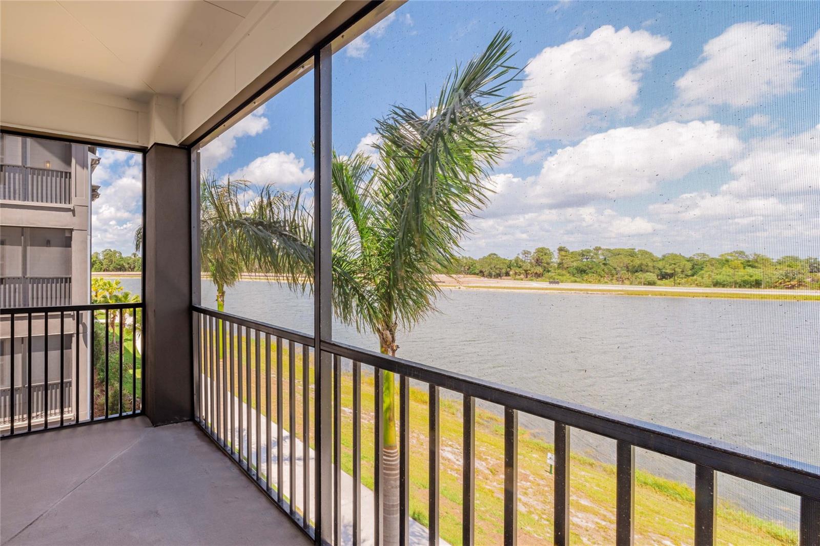 1420 LAKEFRONT DR #6111, SARASOTA, FL, 34240