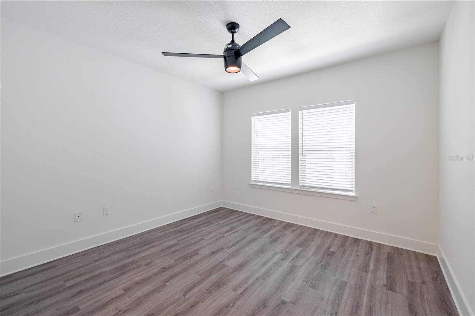 1420 LAKEFRONT DR #6111, SARASOTA, FL, 34240