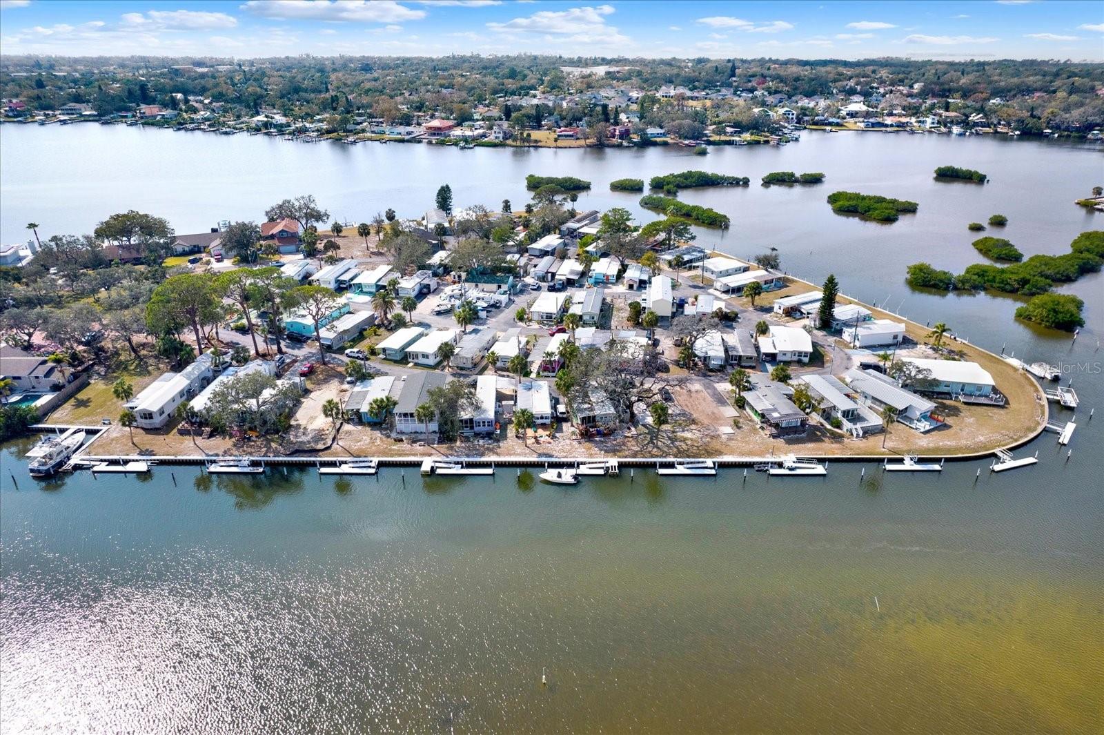 800 CHESAPEAKE DR #13, TARPON SPRINGS, FL, 34689