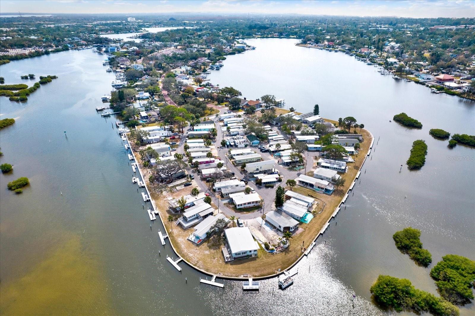 800 CHESAPEAKE DR #13, TARPON SPRINGS, FL, 34689