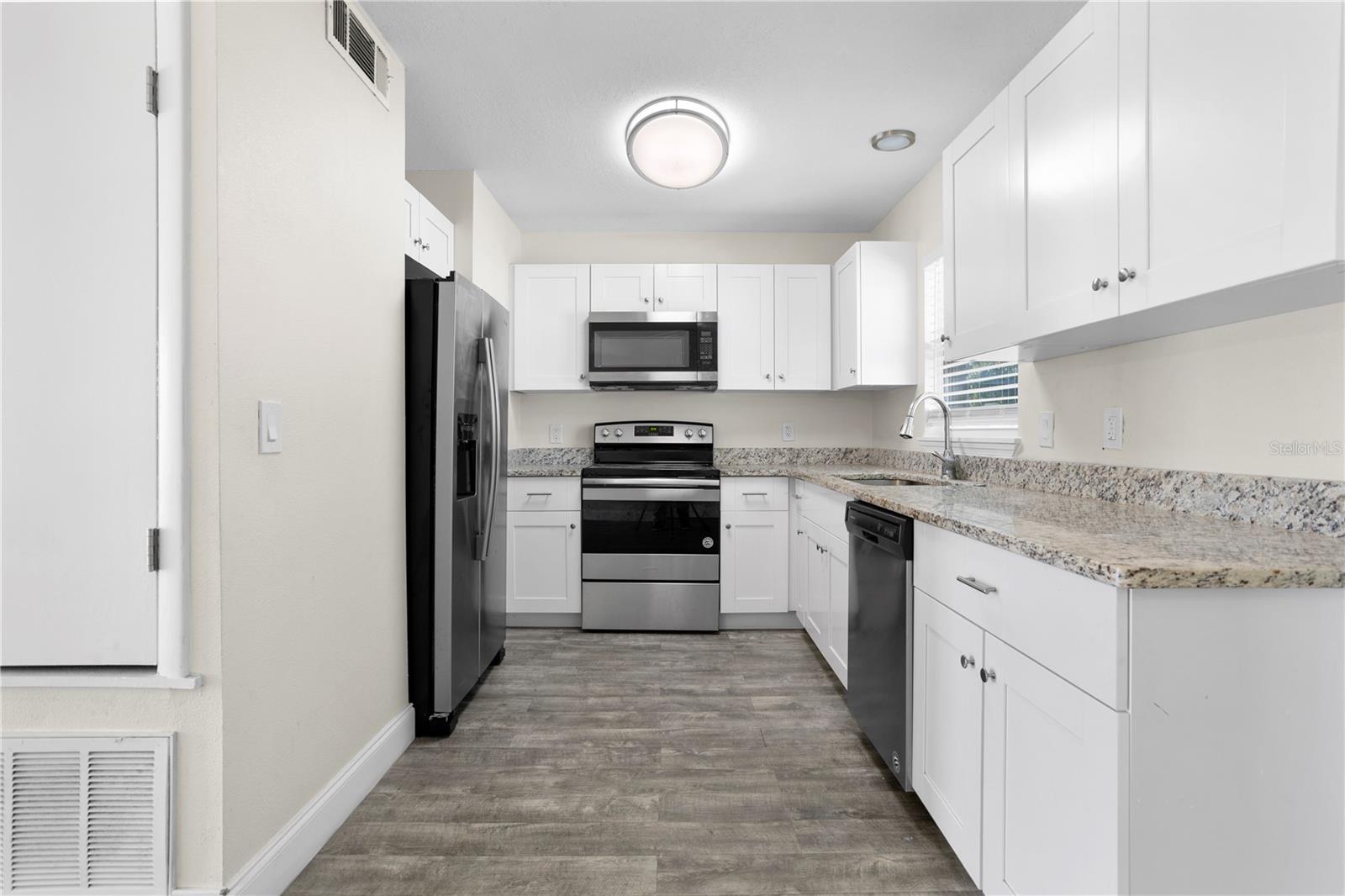 1606 NAVARRE AVE, ORLANDO, FL, 32822