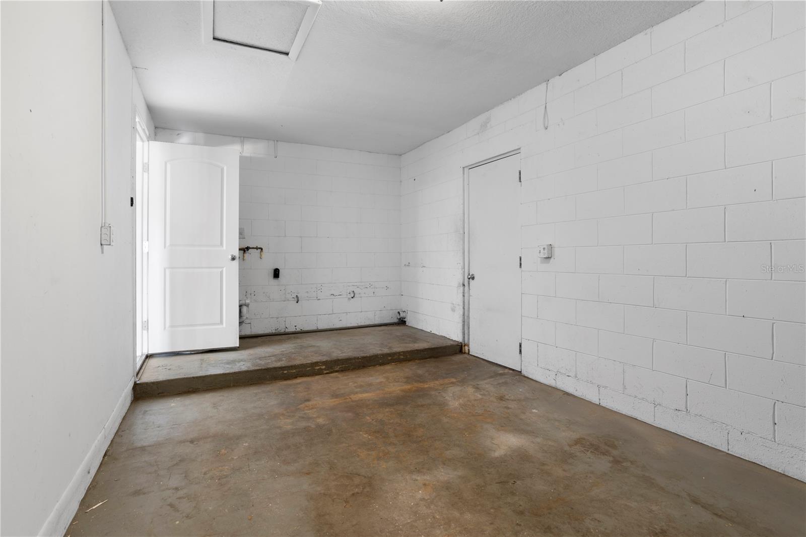 1606 NAVARRE AVE, ORLANDO, FL, 32822
