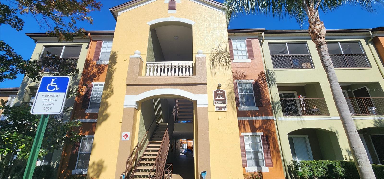 713 CREST PINES DR #236, ORLANDO, FL, 32828