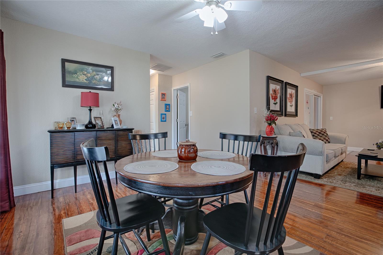 1415 PARK AVE, TAVARES, FL, 32778