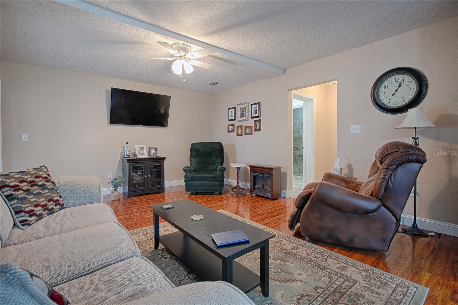 1415 PARK AVE, TAVARES, FL, 32778