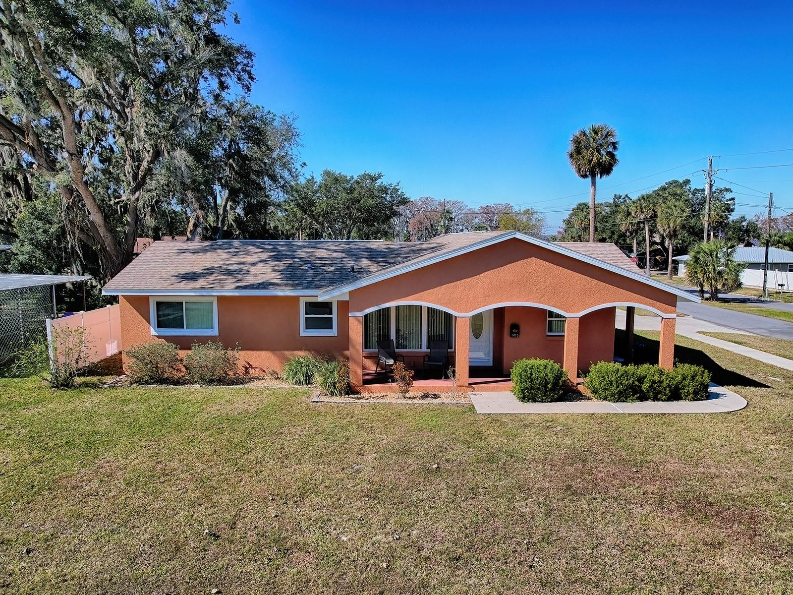 1415 PARK AVE, TAVARES, FL, 32778