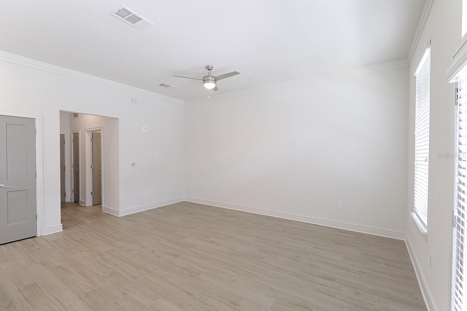 1420 LAKEFRONT DR #TH-104, SARASOTA, FL, 34240