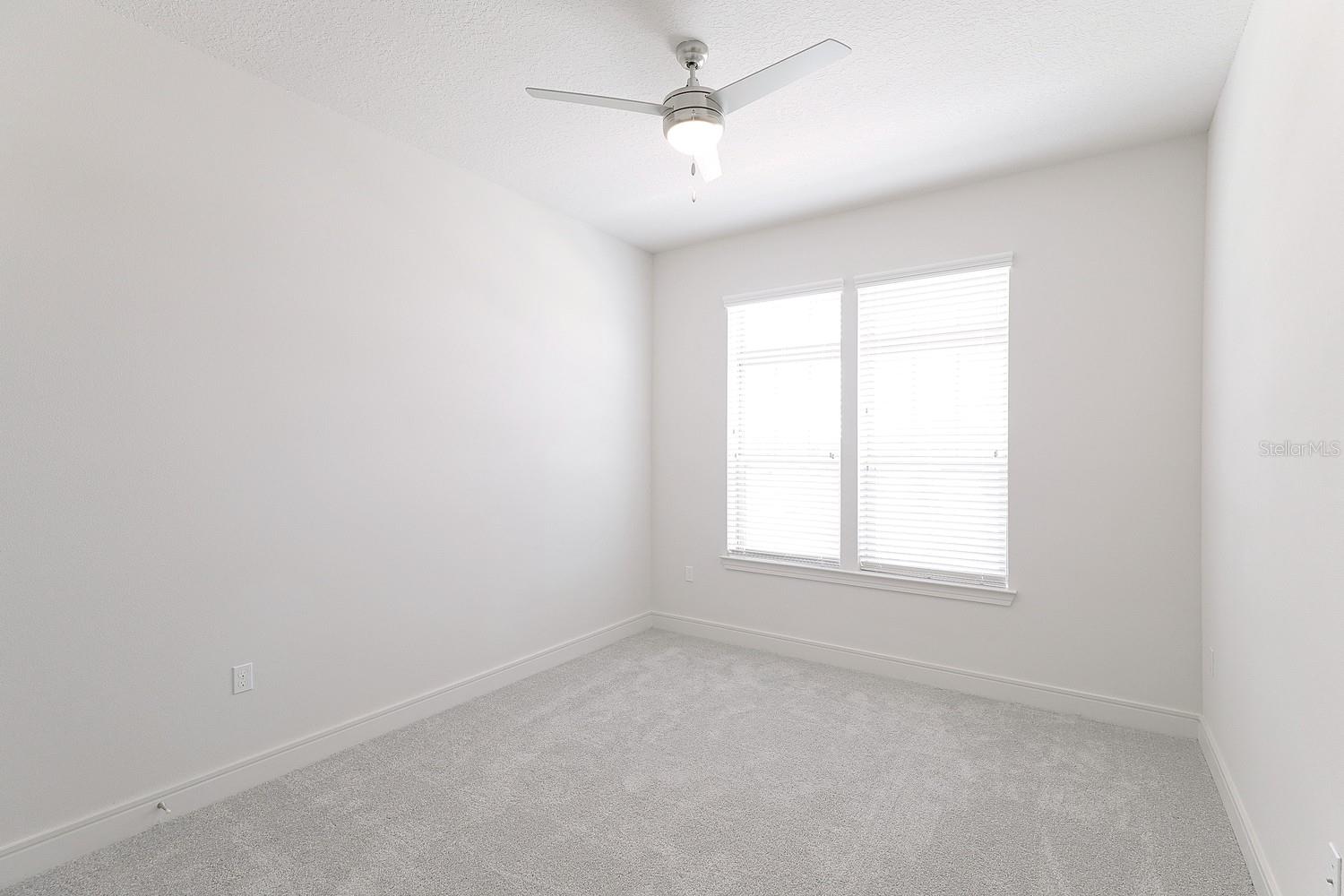 1420 LAKEFRONT DR #TH-104, SARASOTA, FL, 34240