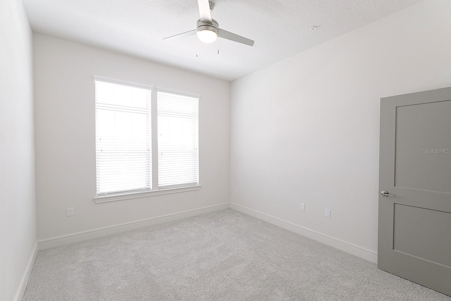 1420 LAKEFRONT DR #TH-104, SARASOTA, FL, 34240