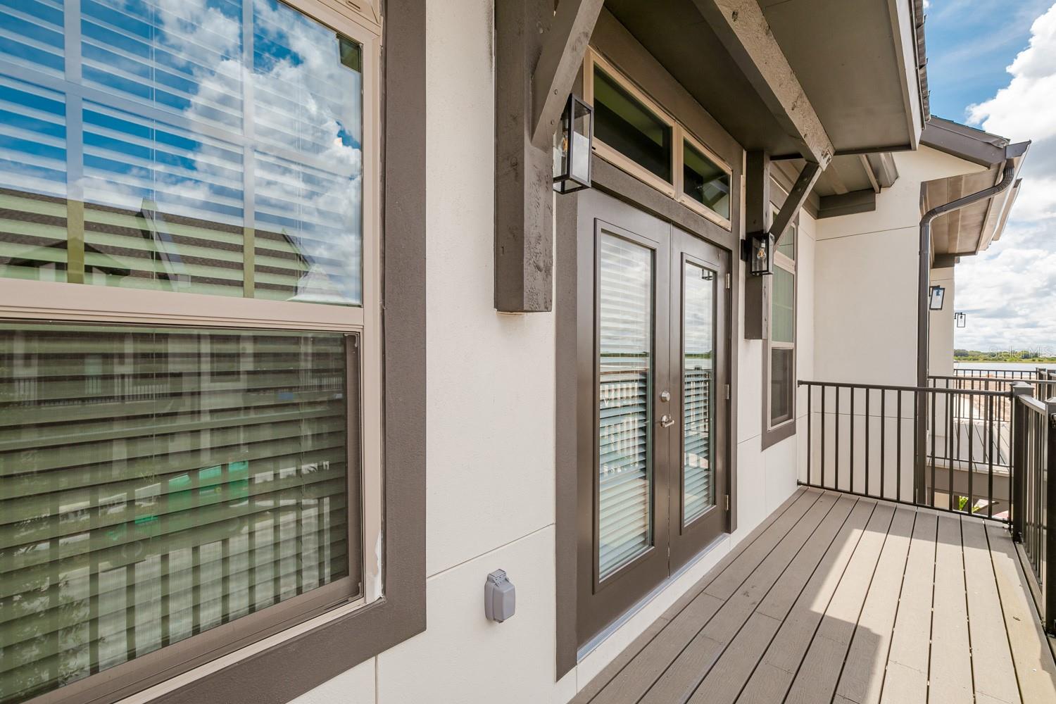 1420 LAKEFRONT DR #TH-104, SARASOTA, FL, 34240