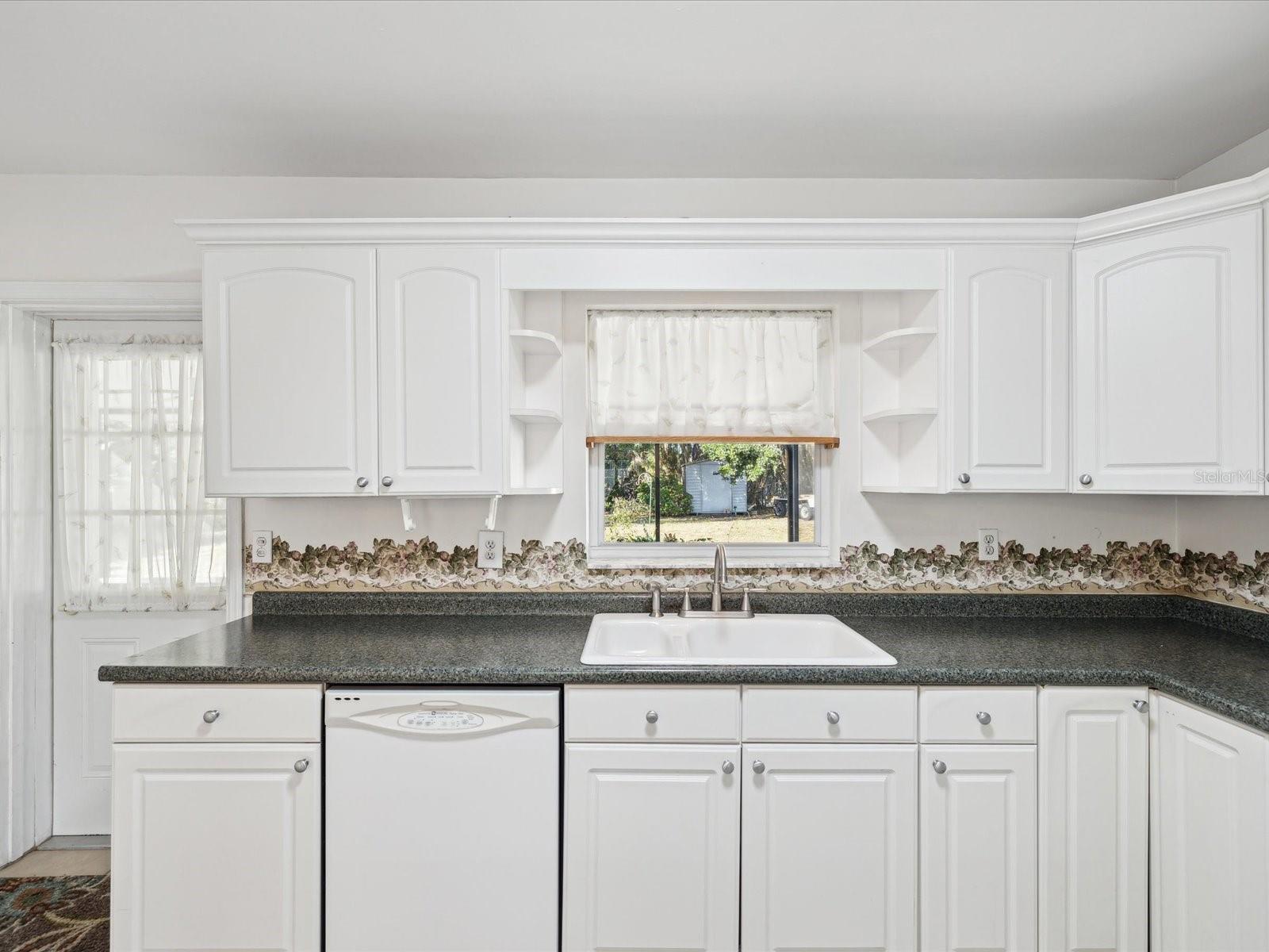 5933 LAFAYETTE ST, NEW PORT RICHEY, FL, 34652