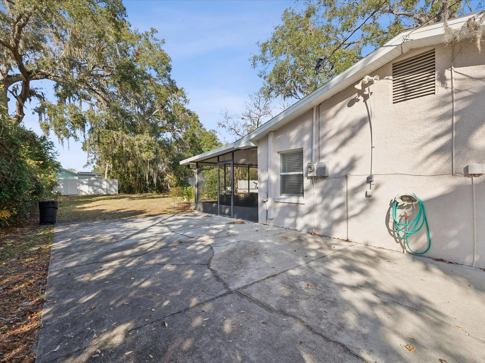 5933 LAFAYETTE ST, NEW PORT RICHEY, FL, 34652