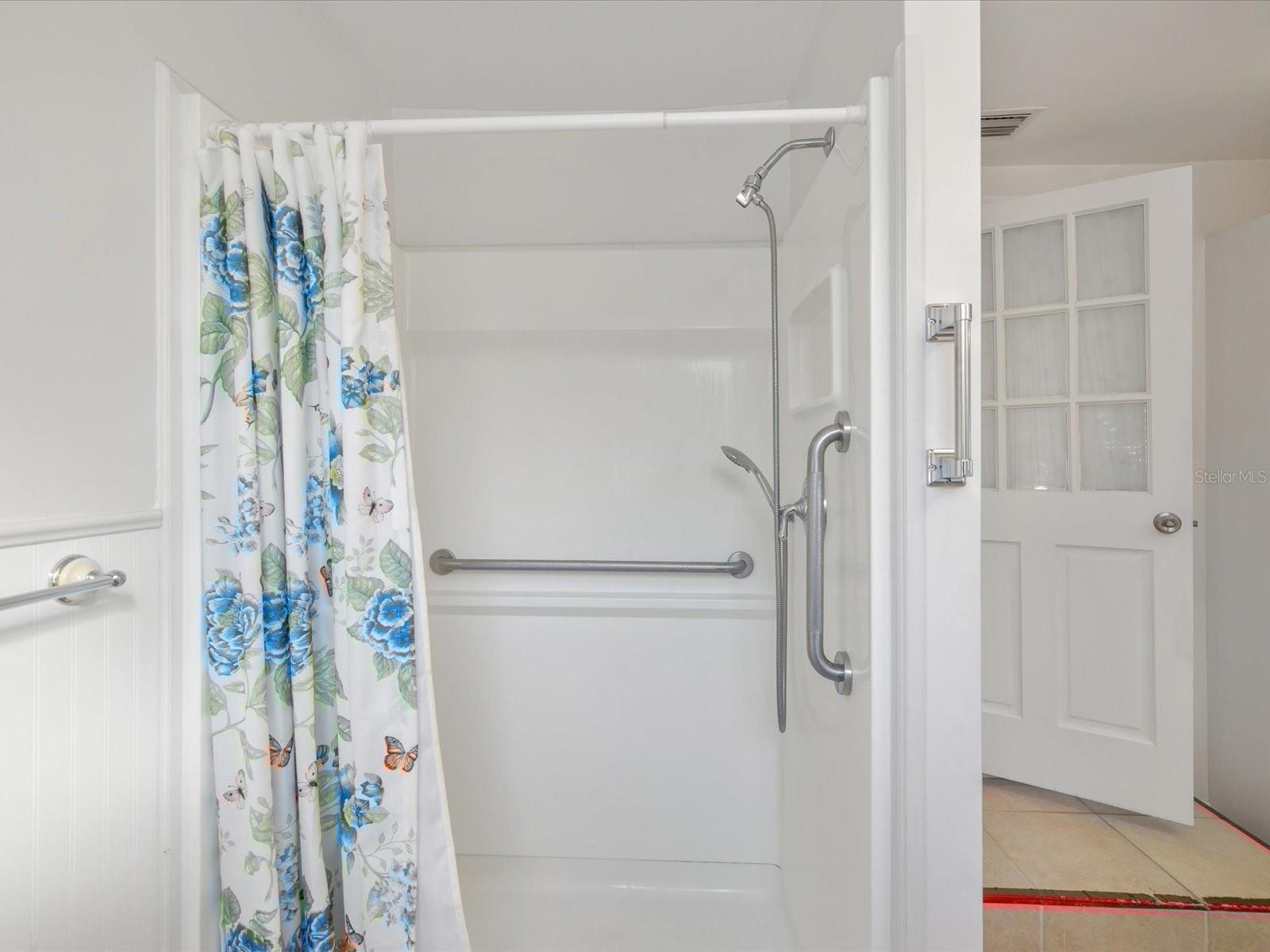 5933 LAFAYETTE ST, NEW PORT RICHEY, FL, 34652