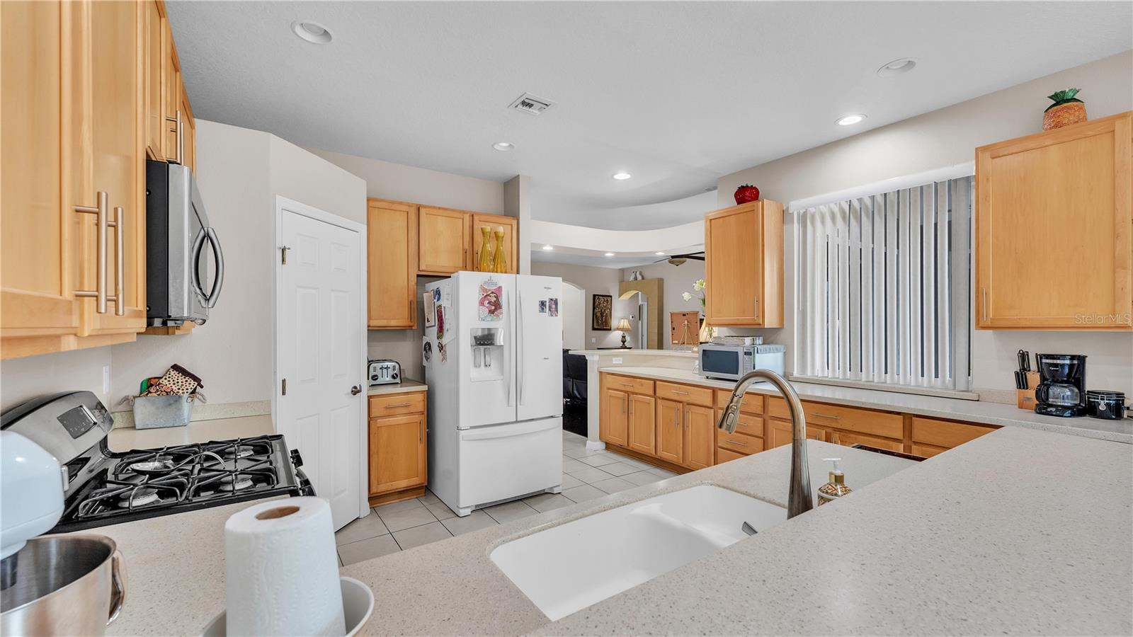4145 WHISTLEWOOD CIR, LAKELAND, FL, 33811