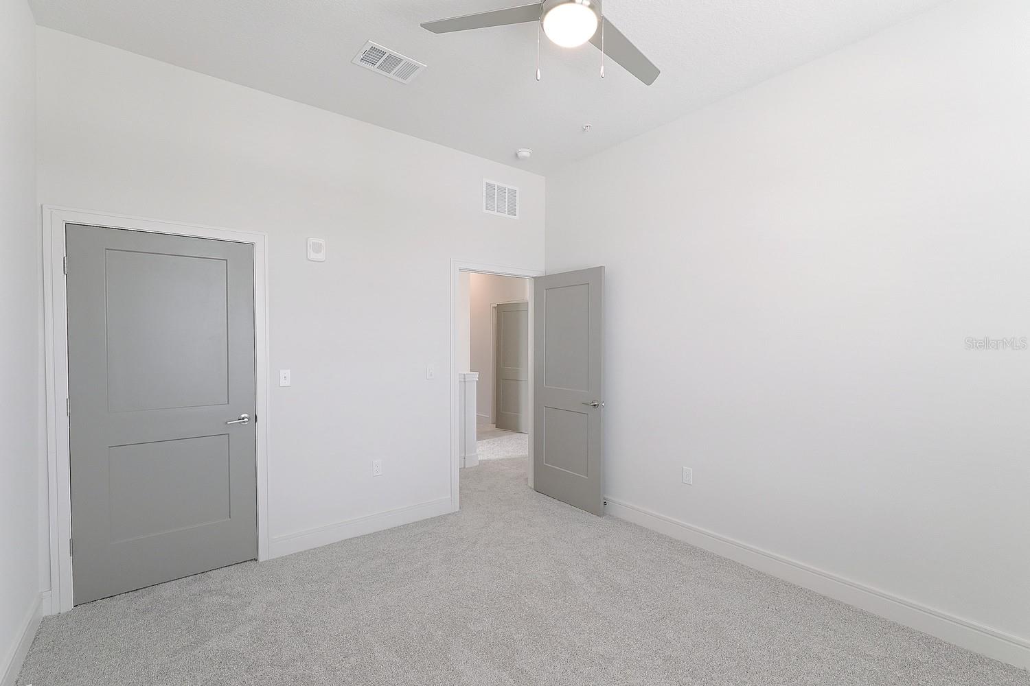 1420 LAKEFRONT DR #TH-101, SARASOTA, FL, 34240
