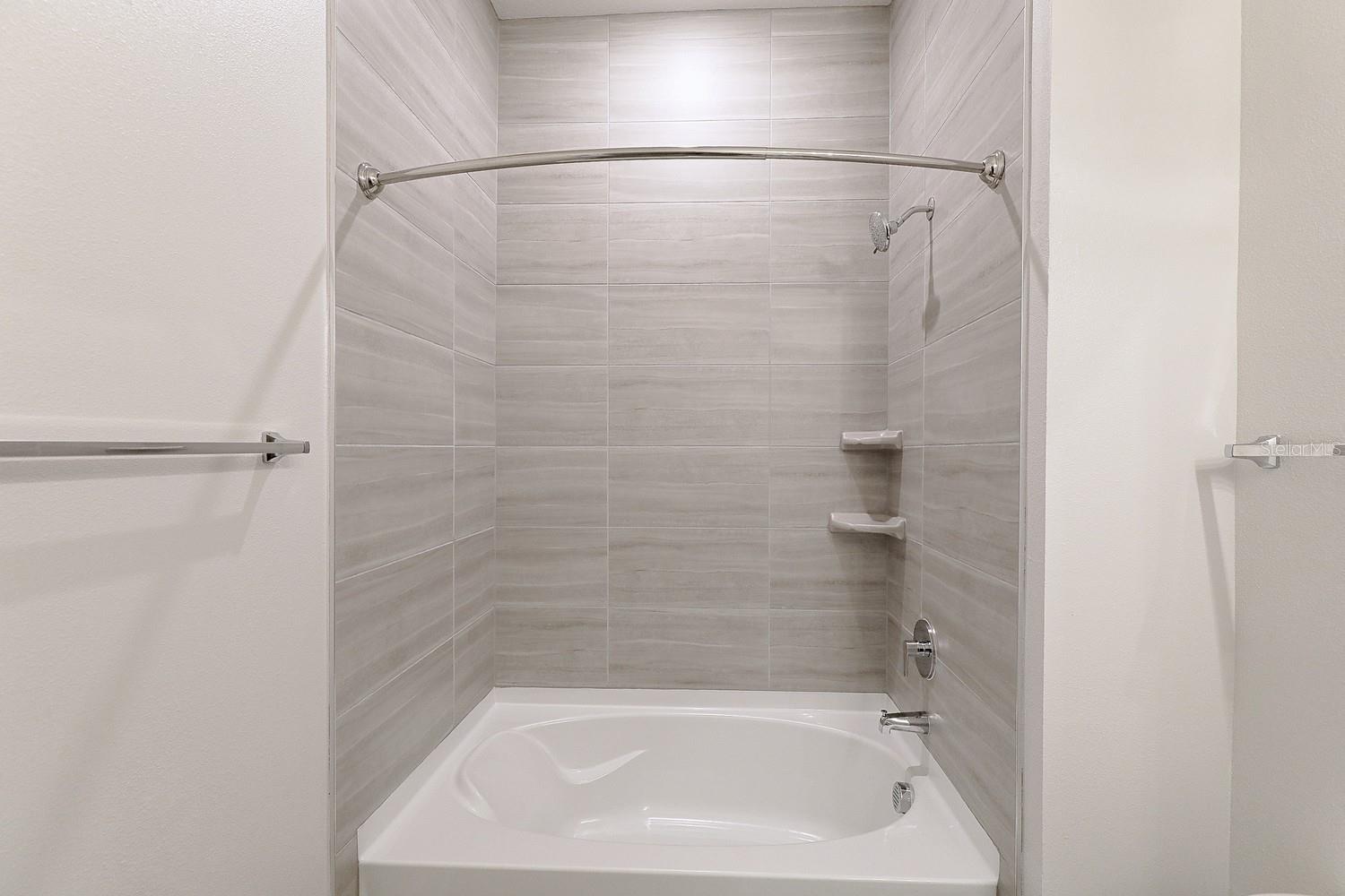 1420 LAKEFRONT DR #TH-101, SARASOTA, FL, 34240