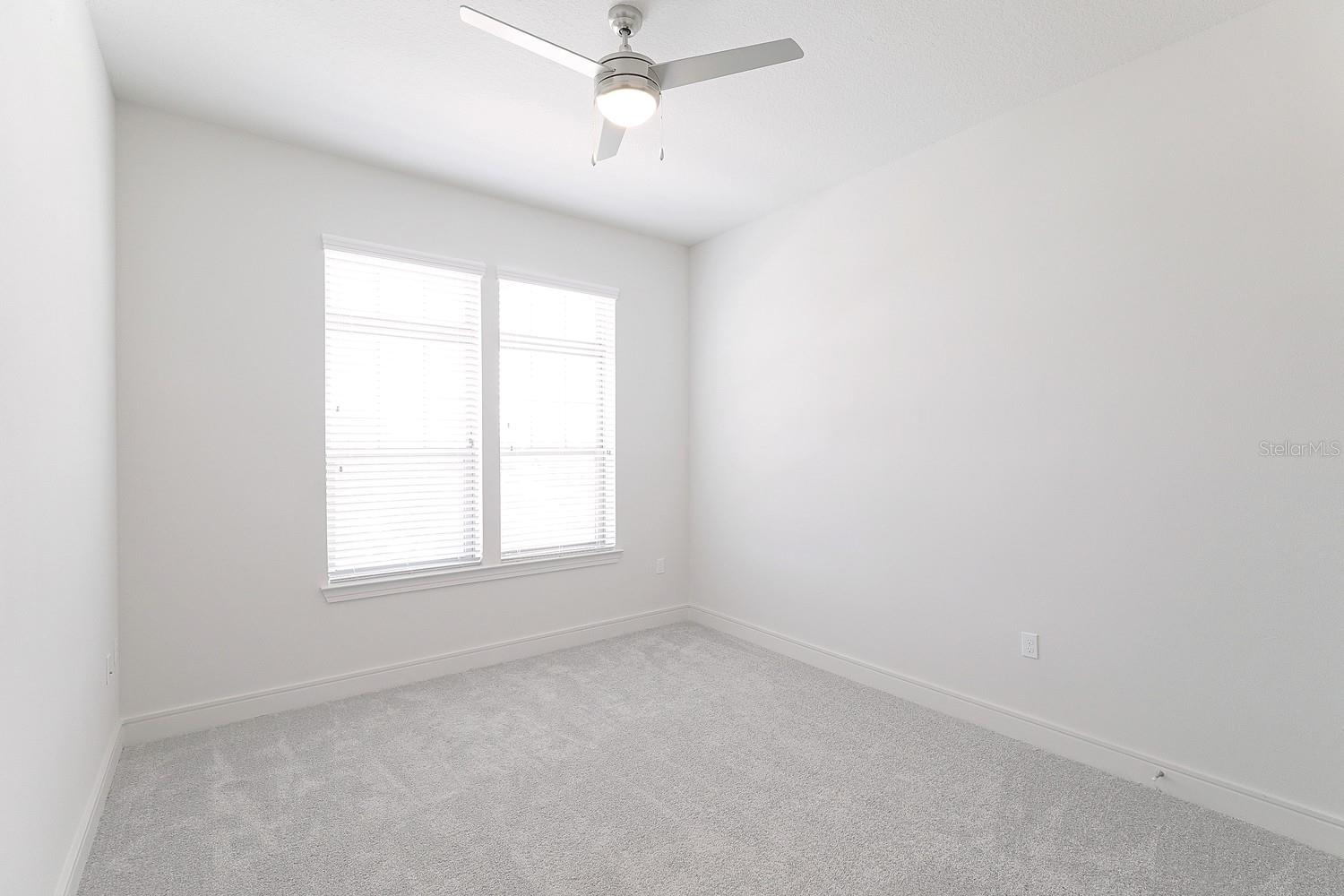 1420 LAKEFRONT DR #TH-101, SARASOTA, FL, 34240