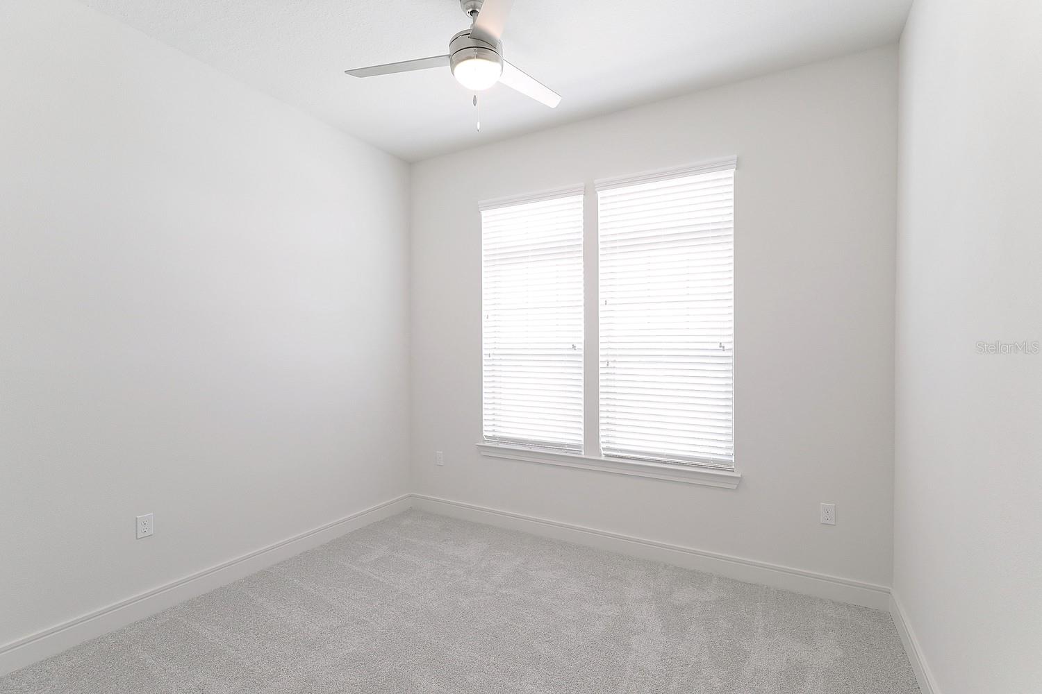 1420 LAKEFRONT DR #TH-101, SARASOTA, FL, 34240