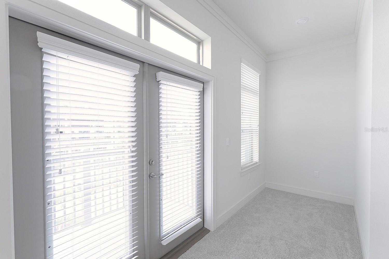 1420 LAKEFRONT DR #TH-101, SARASOTA, FL, 34240