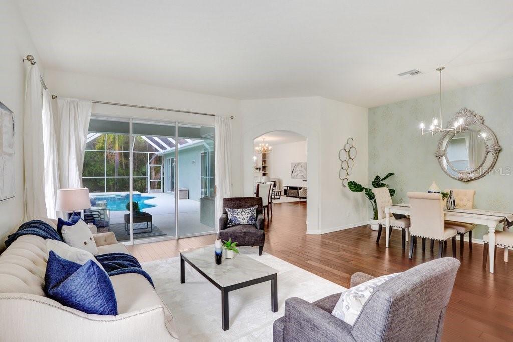 9812 GRETNA GREEN DR, TAMPA, FL, 33626