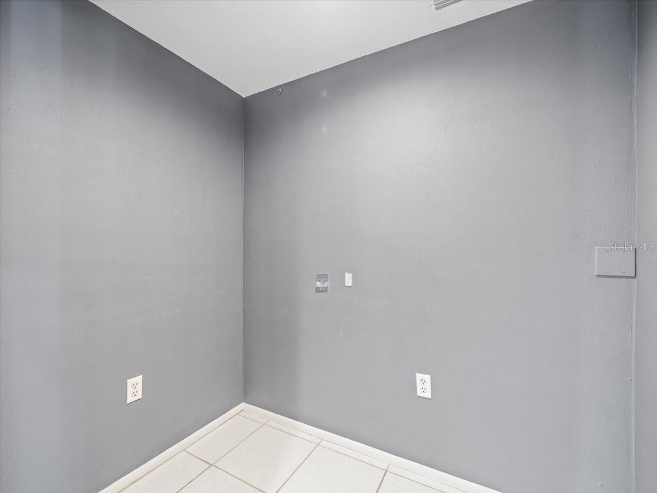 3654 BLACKHAWK DR, NEW PORT RICHEY, FL, 34652