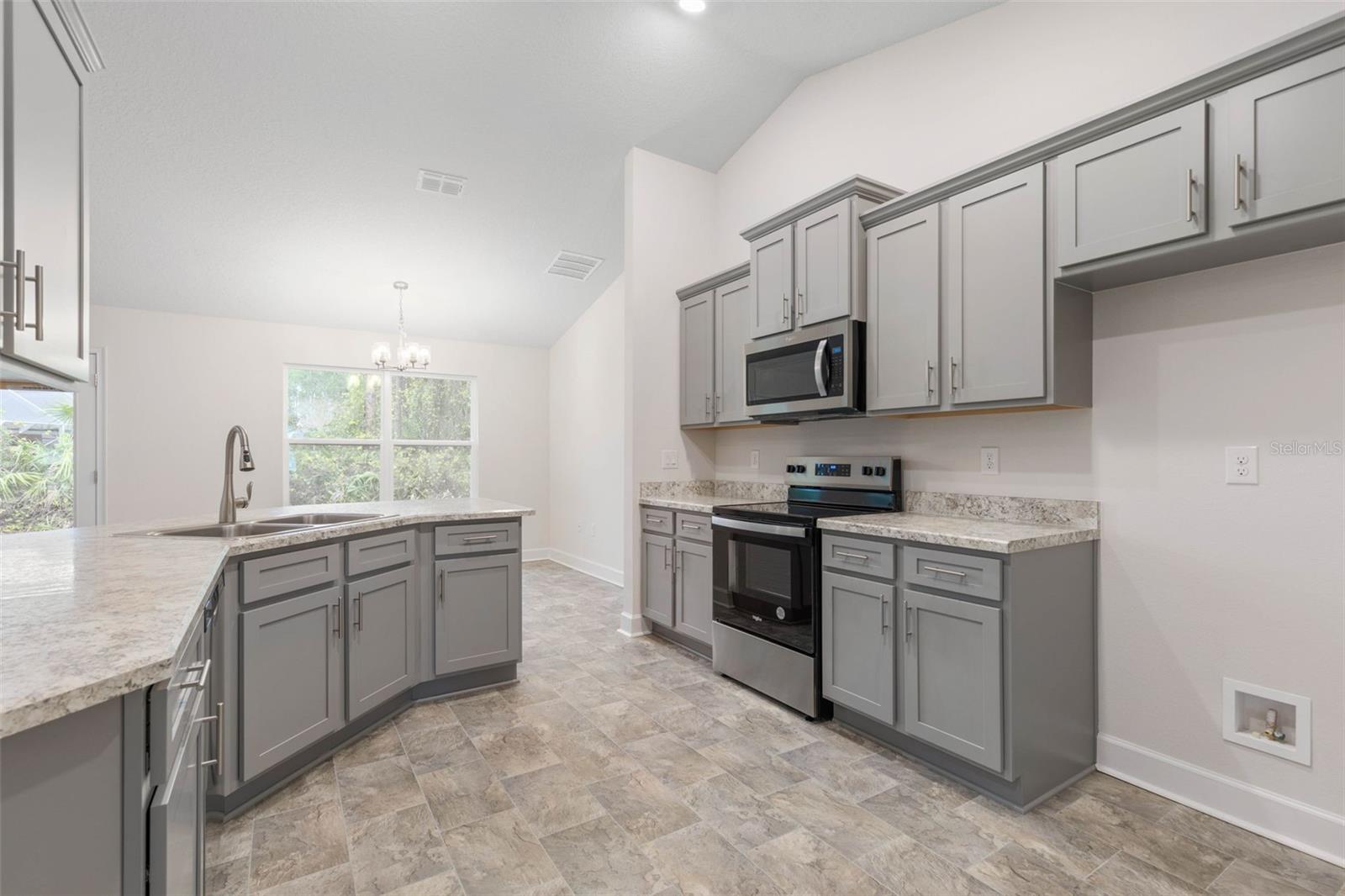 14 SQUANTO PL, PALM COAST, FL, 32164