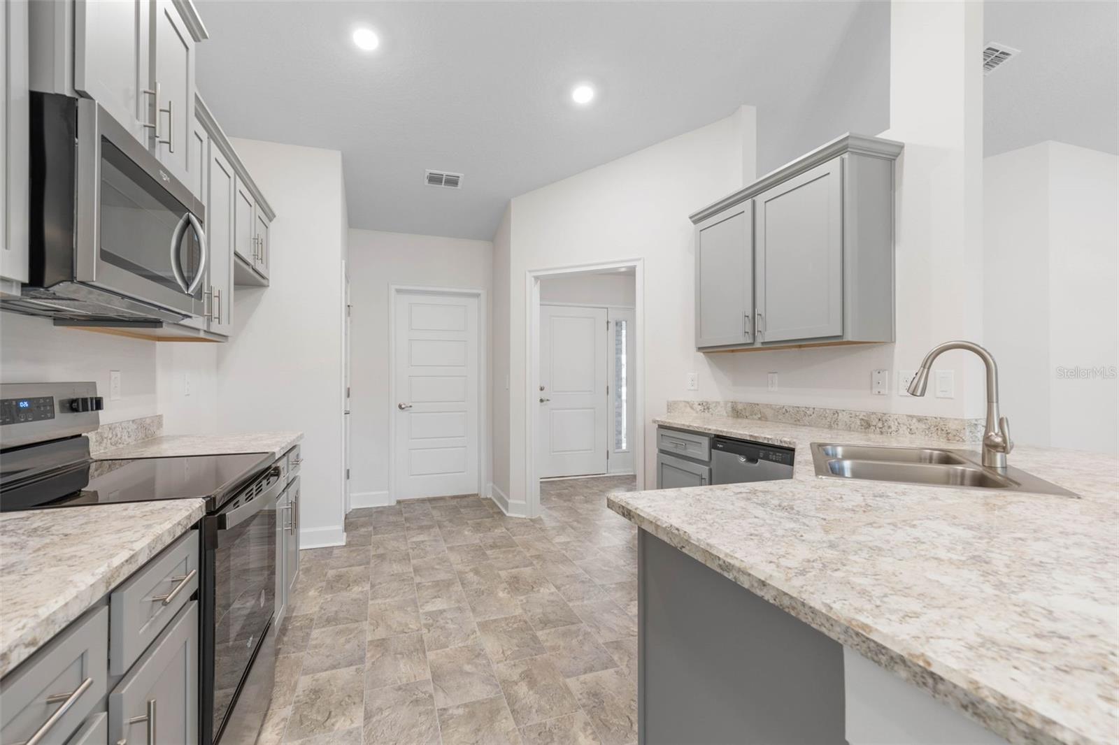 14 SQUANTO PL, PALM COAST, FL, 32164
