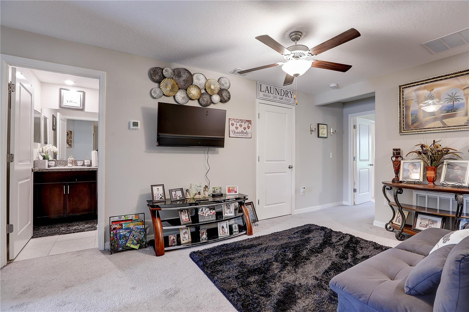 9626 PEMBROOKE PINES DR, SUN CITY CENTER, FL, 33573