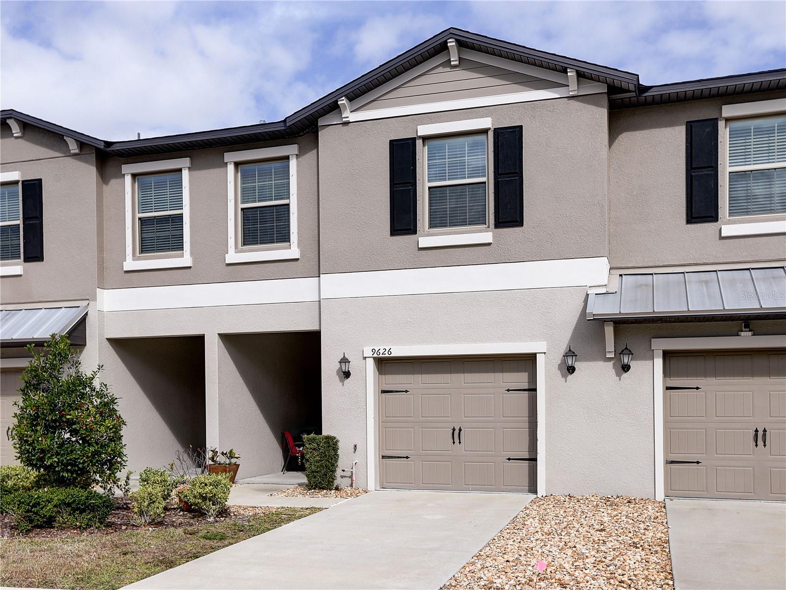 9626 PEMBROOKE PINES DR, SUN CITY CENTER, FL, 33573