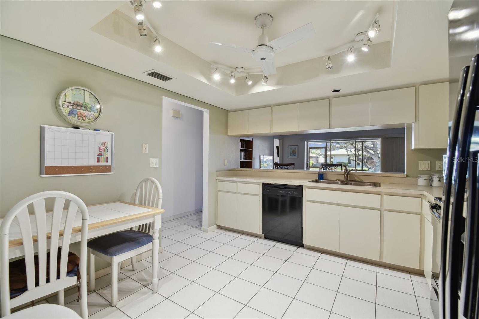4329 DRESDEN LN #20, SARASOTA, FL, 34233