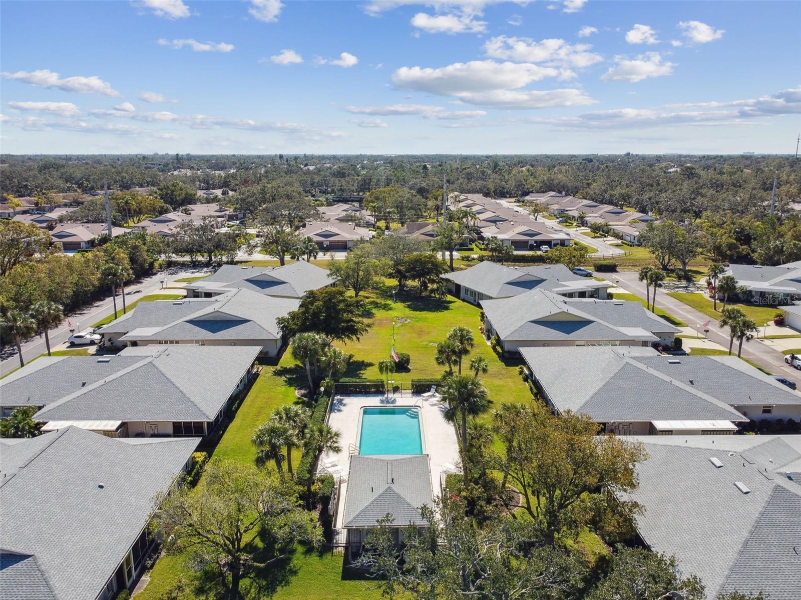 4329 DRESDEN LN #20, SARASOTA, FL, 34233
