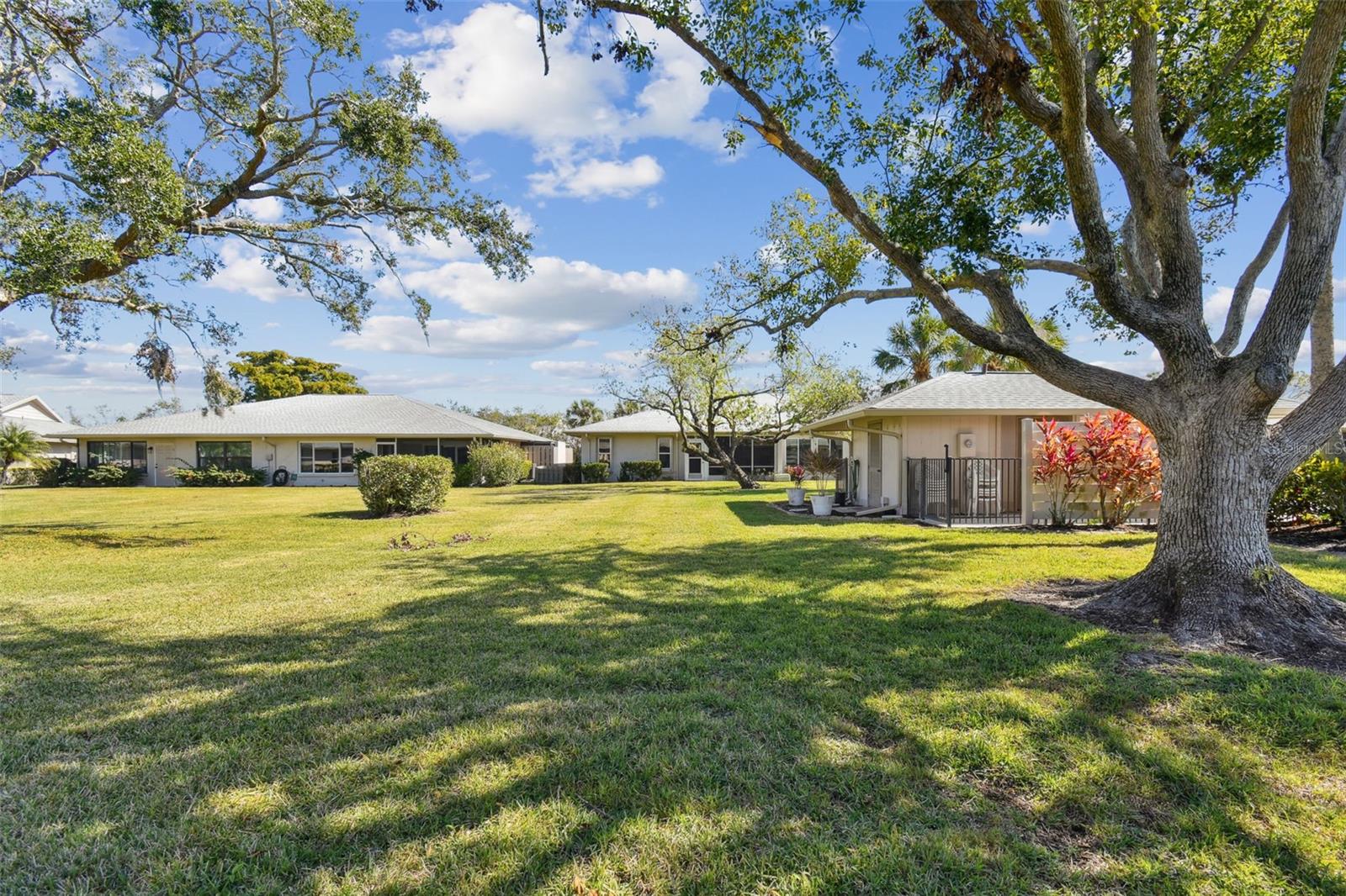 4329 DRESDEN LN #20, SARASOTA, FL, 34233
