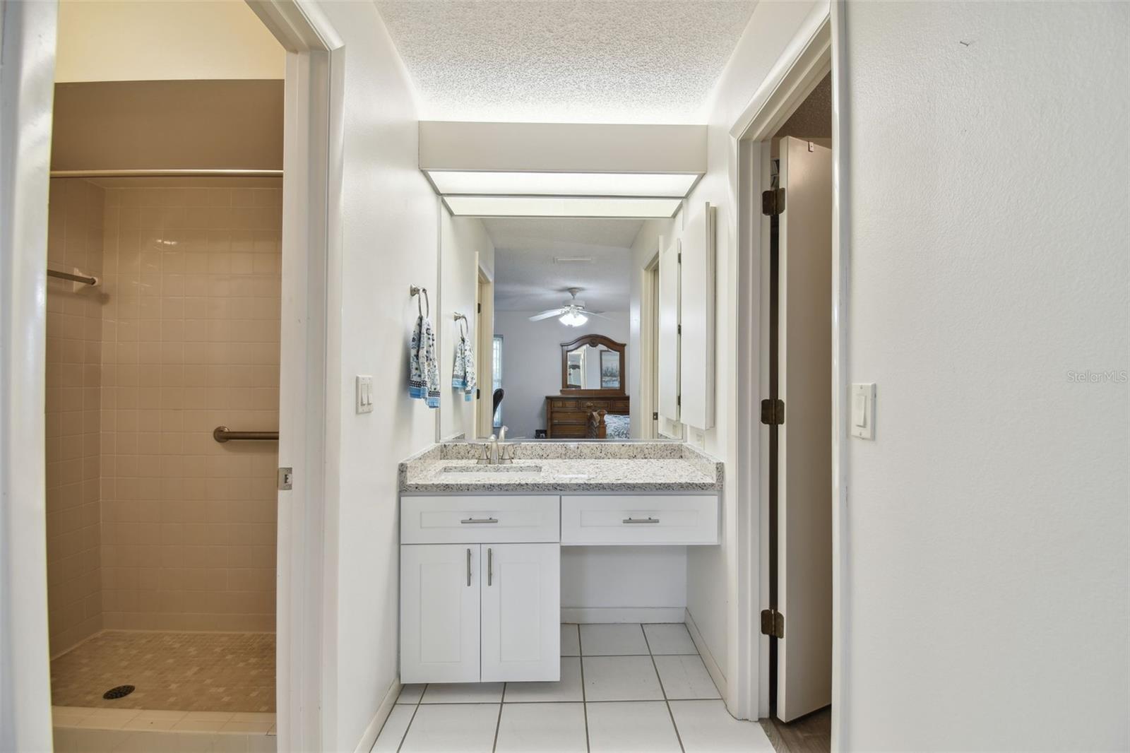 4329 DRESDEN LN #20, SARASOTA, FL, 34233