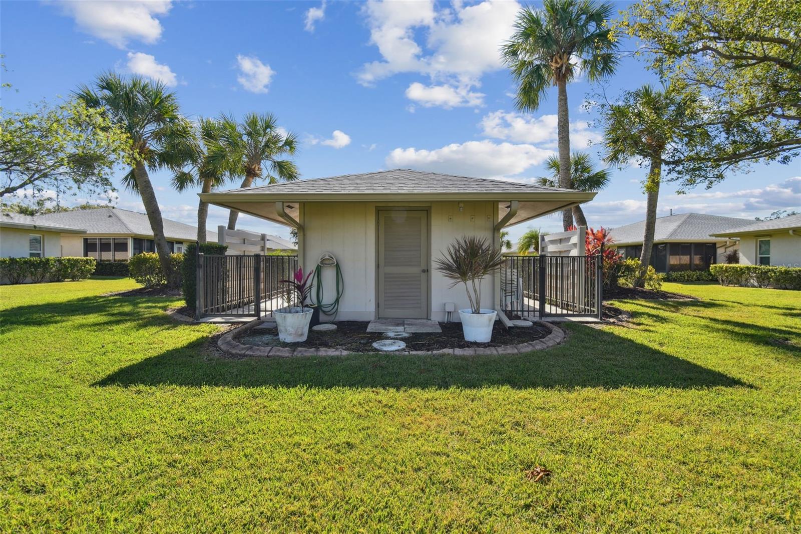 4329 DRESDEN LN #20, SARASOTA, FL, 34233