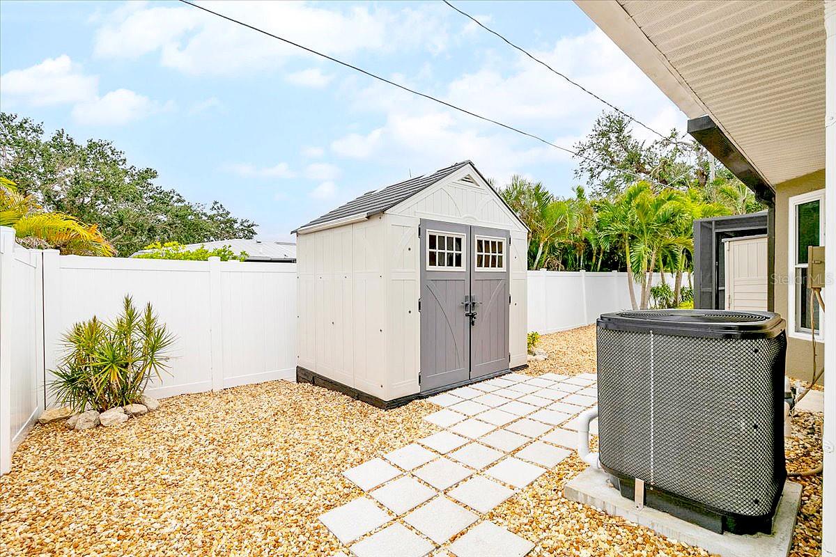 909 DAWN ST, VENICE, FL, 34285