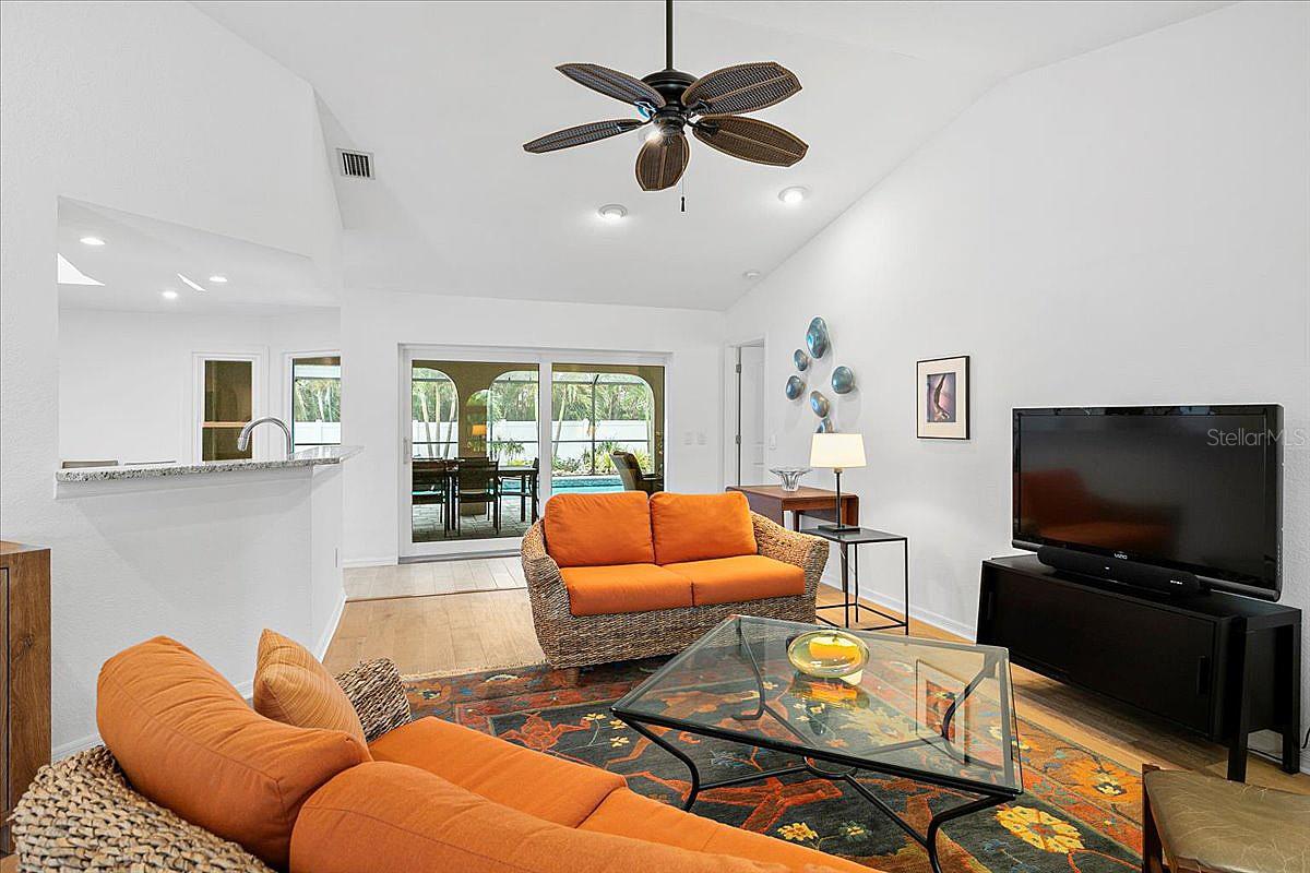 909 DAWN ST, VENICE, FL, 34285