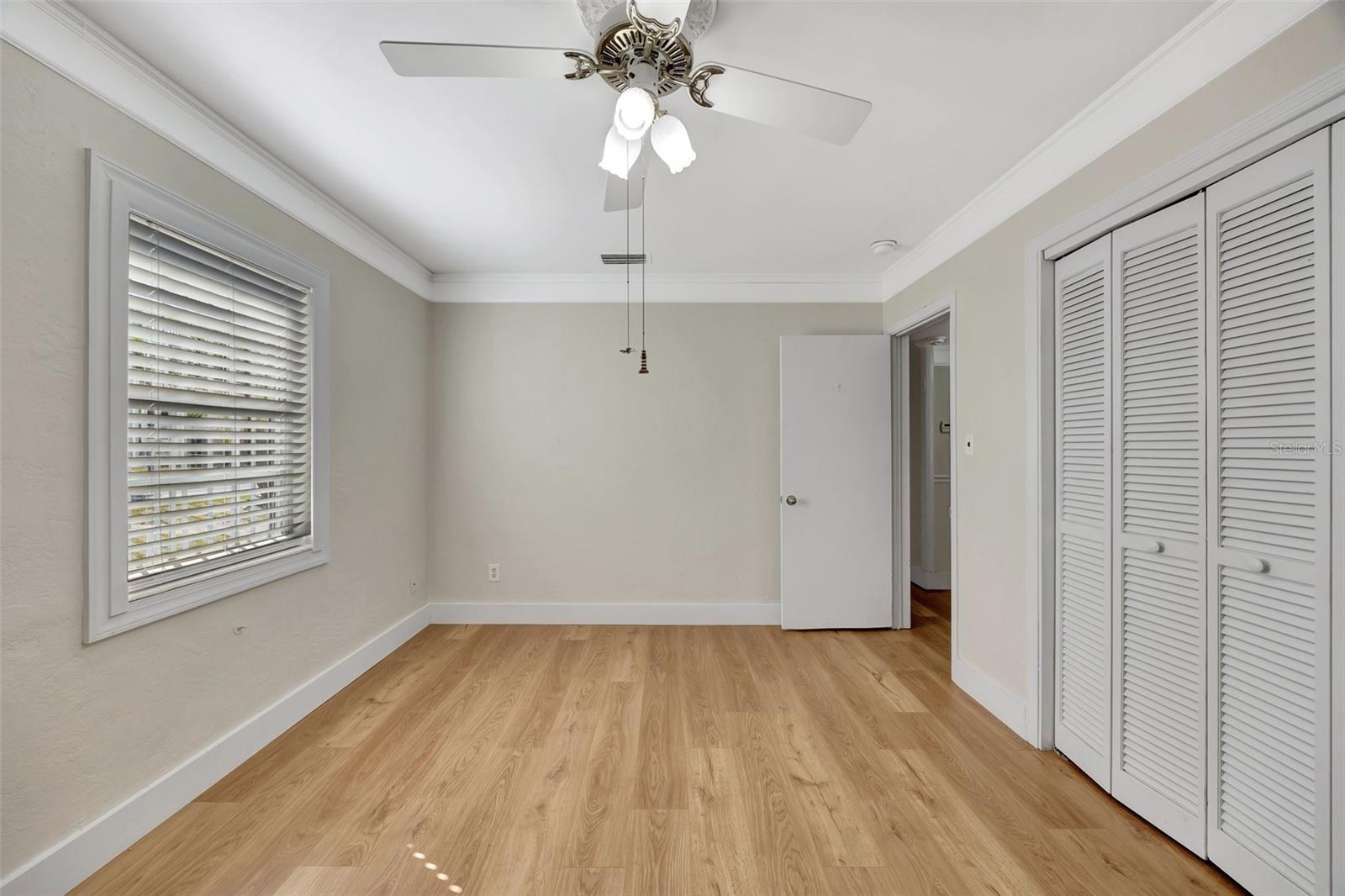 1423 W LINEBAUGH AVE, TAMPA, FL, 33612