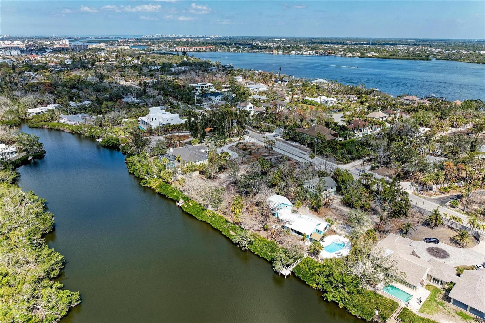 7536 MIDNIGHT PASS RD, SARASOTA, FL, 34242